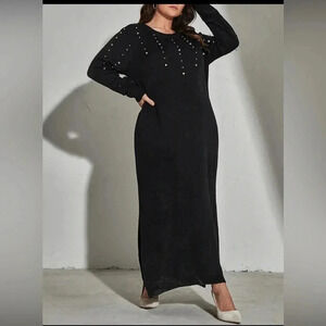 SHEIN Mulvari Plus Pearls Beaded
Drop Shoulder Sweater Dress
Black / 12(OXL)